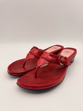 NURTURE  Leather Mule Red Slip On Comfort Clogs Women’s Size 8.5